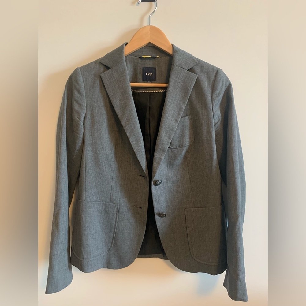 Grey Gap blazer, Small.